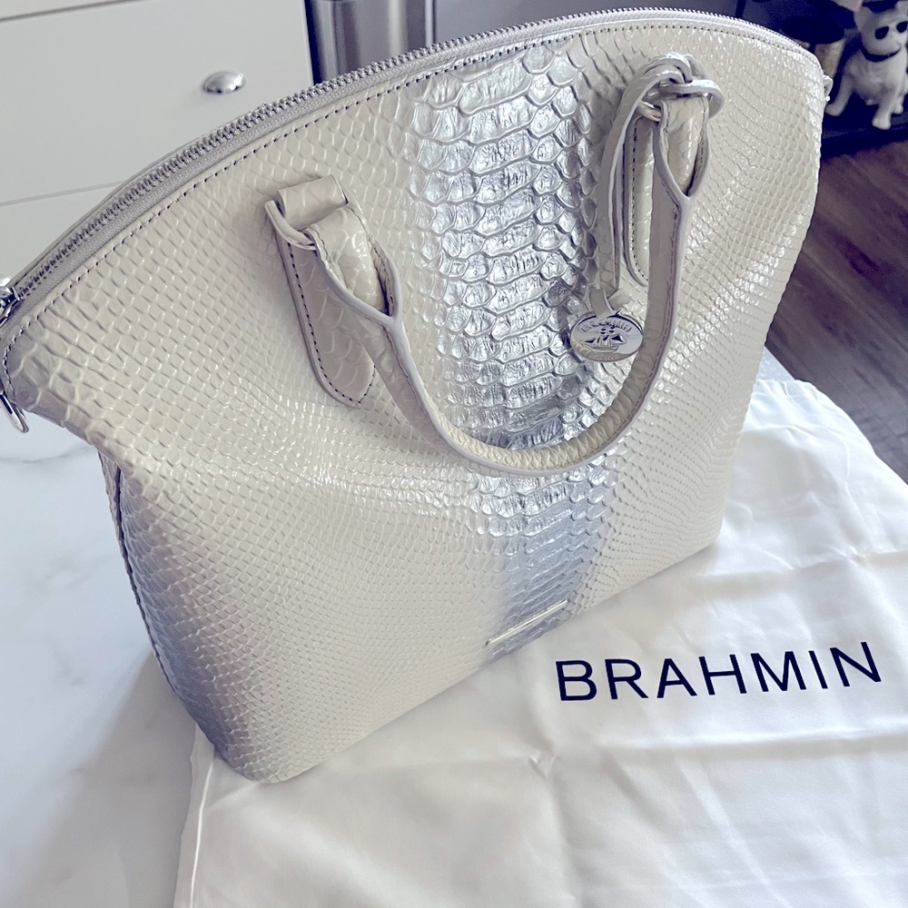 Brahmin large Duxbury never used